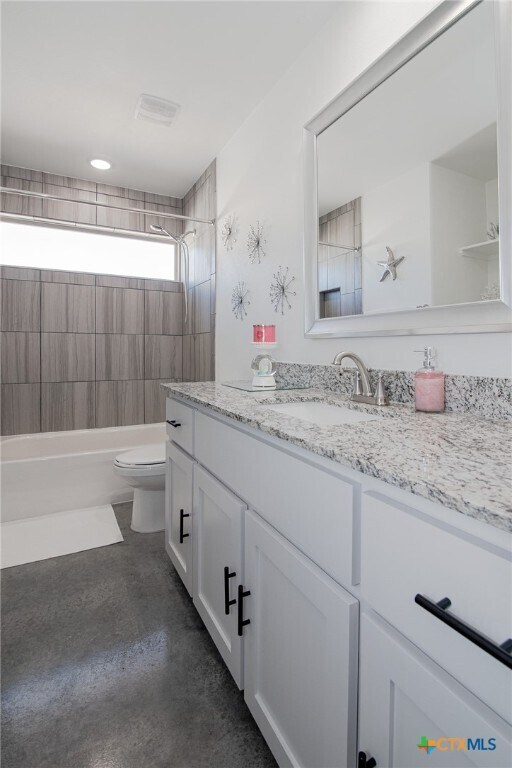 Building Photo - 765 Freedom Cir