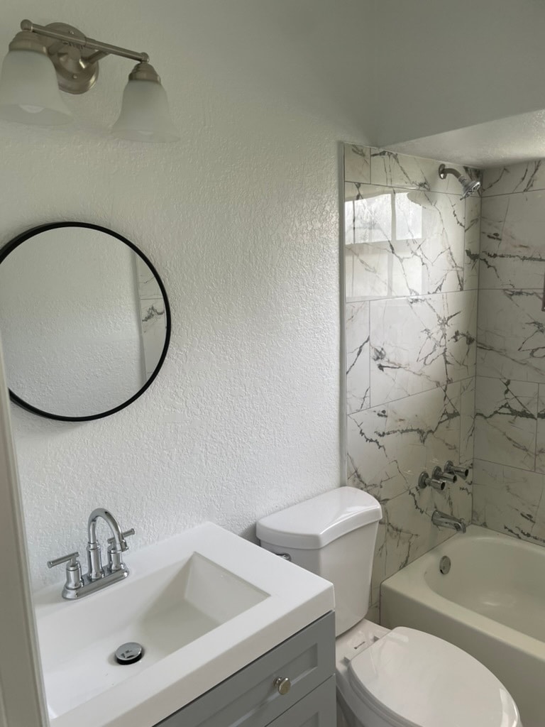 Bathroom - 1318 NW 4th Ave