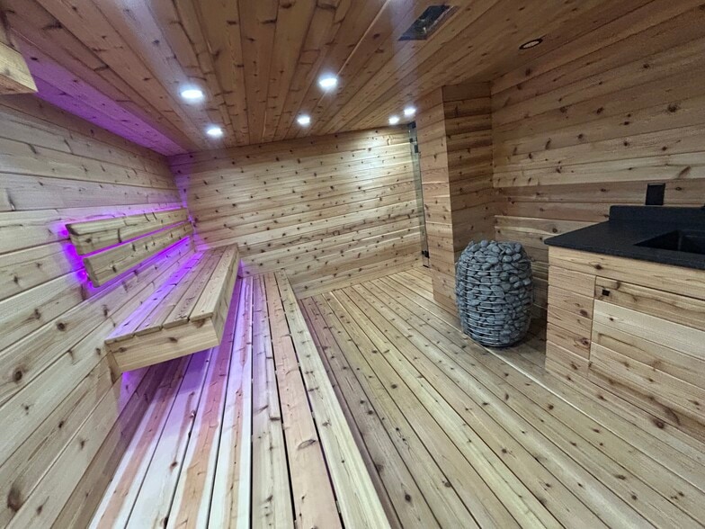 Building Photo - 1008 Lambeth Dr