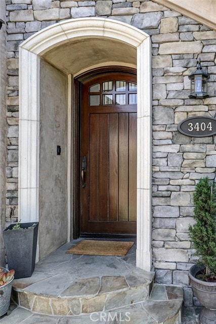 Building Photo - 3404 N Poinsettia Ave