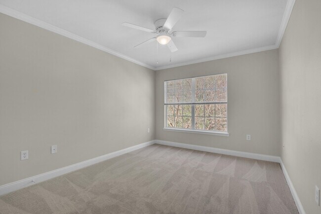 Building Photo - 537 Wingspan Way