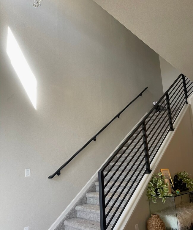 Building Photo - 1625 Rose Quartz Heights