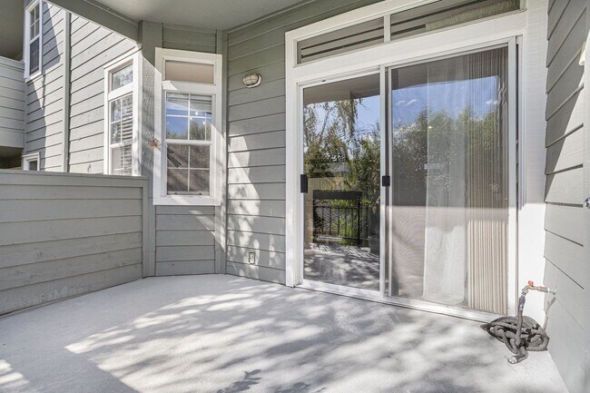 Building Photo - CANYON MEADOWS - Pleasanton's highly desired hidden gem complex...