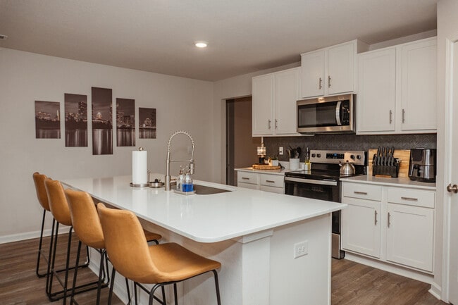 Building Photo - 4605 Naval Ct