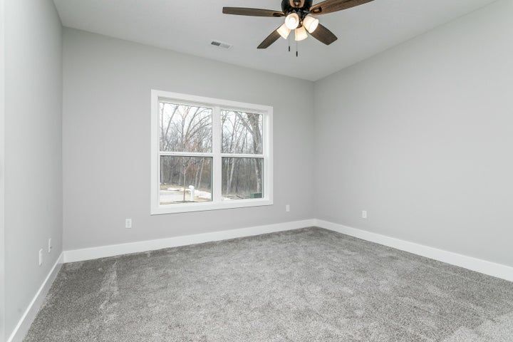 Building Photo - 700 Sagemoor Dr