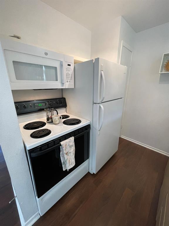 Building Photo - 1514 Parker Ln