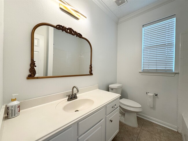 Building Photo - 24234 Lake Path Cir