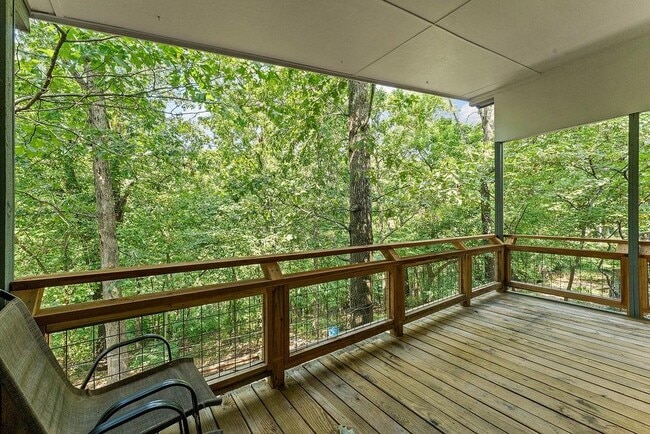 Building Photo - 16 Duvall Ln