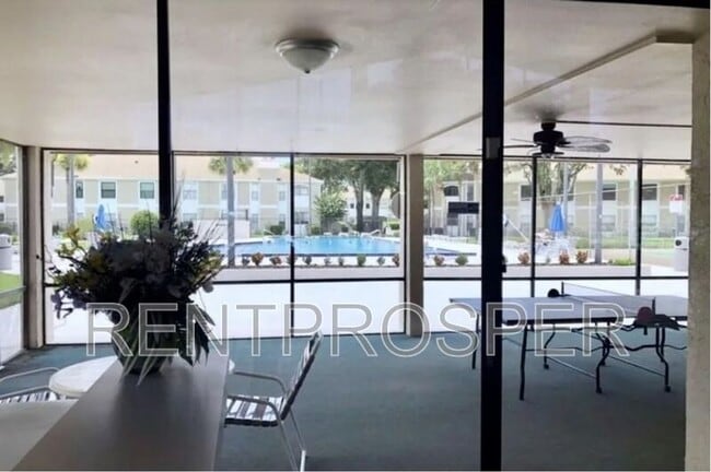 Building Photo - 3242 S Semoran Blvd