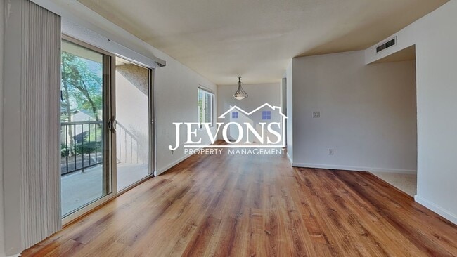 Building Photo - 2-bedroom home with water, sewer, and garb...
