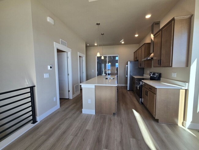 Building Photo - Brand New House with Breathtaking Views of Pikes Peak