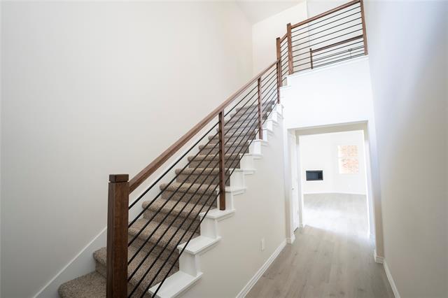 Building Photo - 1812 Bleriot Ct