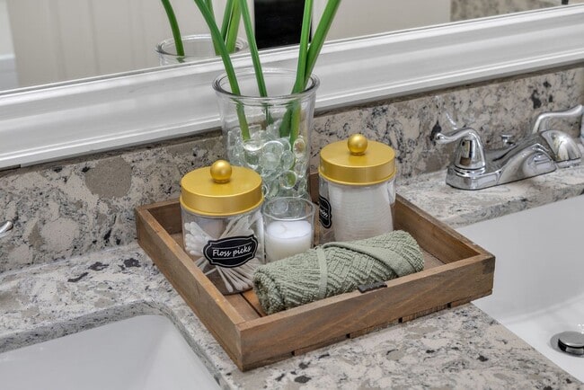 Building Photo - 746 Cape Cottage Ln