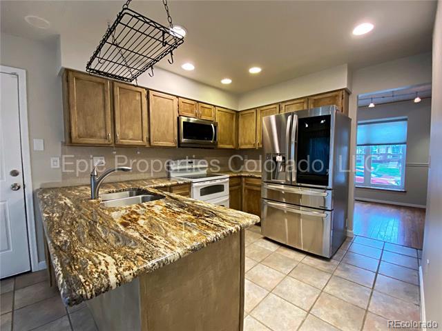 Building Photo - 15917 E Kepner Dr