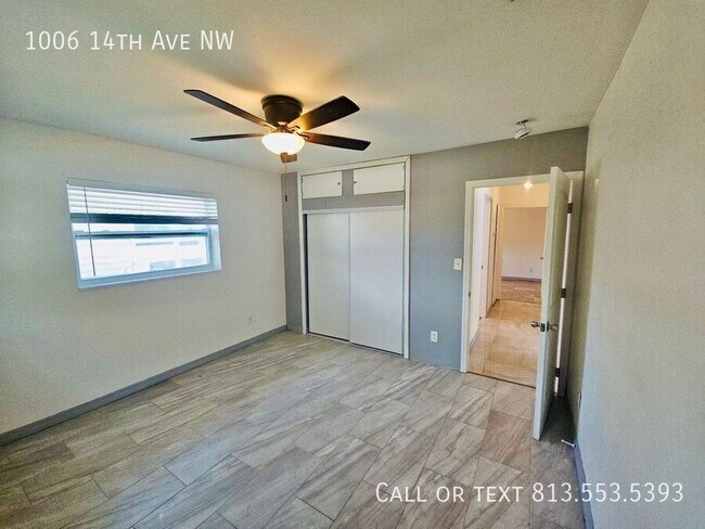 Building Photo - 1006 14th Ave NW