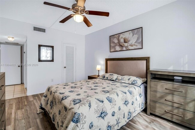 Building Photo - 1985 S Ocean Dr