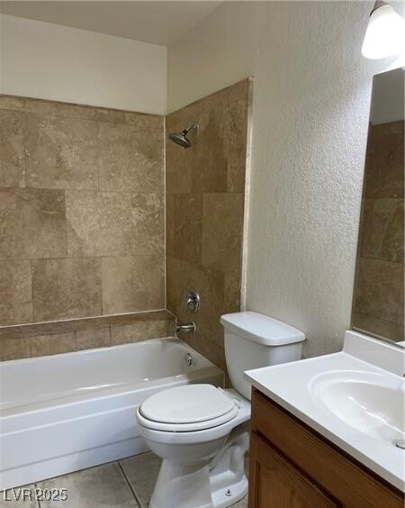 Building Photo - 5016 S Rainbow Blvd