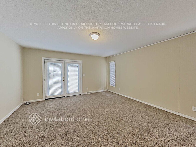 Building Photo - 924 Pine Forest Rd