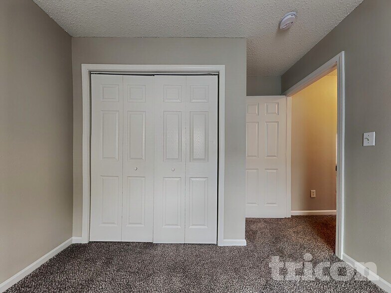 Building Photo - 1602 Cold Spring Dr