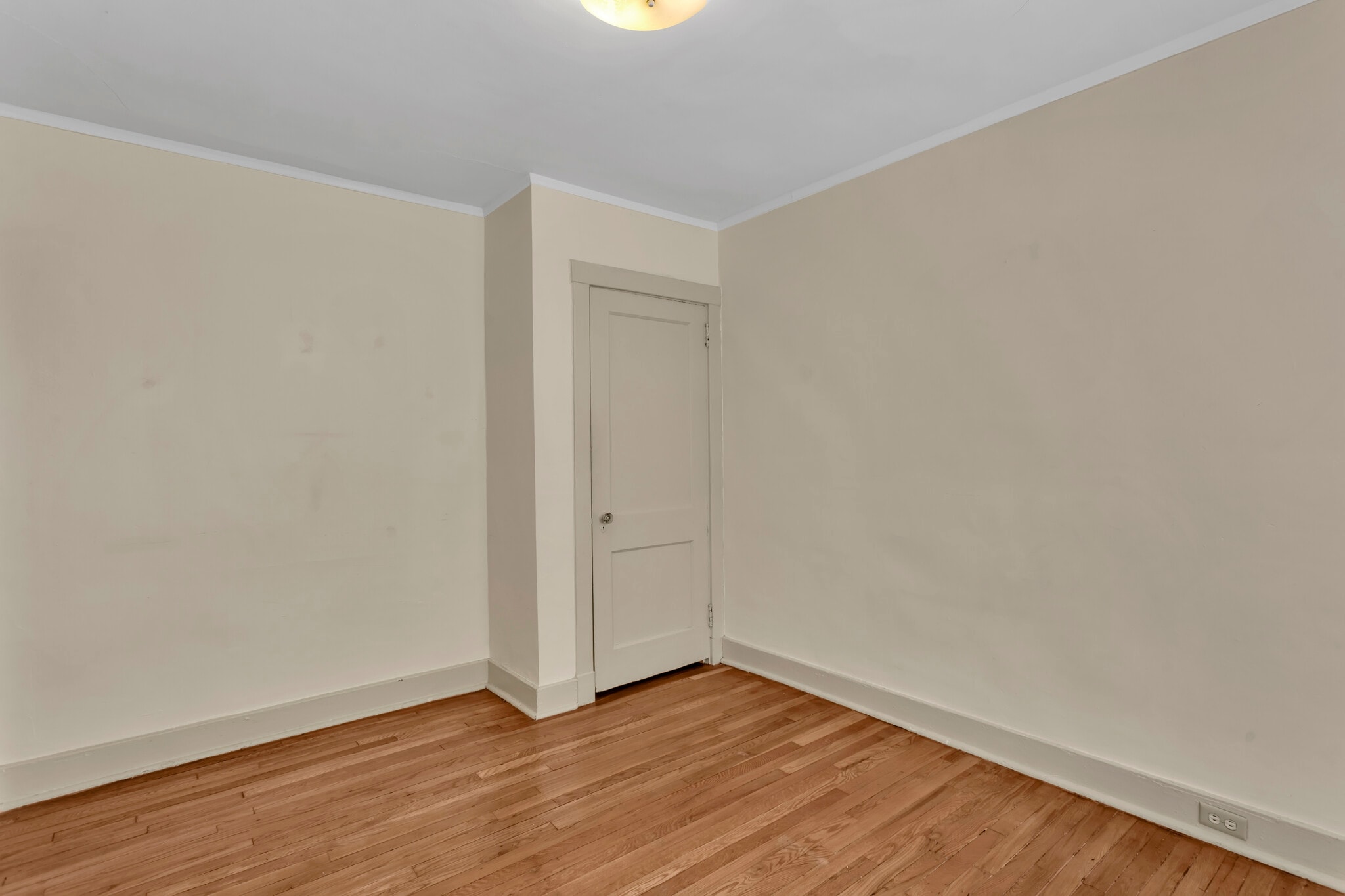 Building Photo - 5854 Forbes Ave