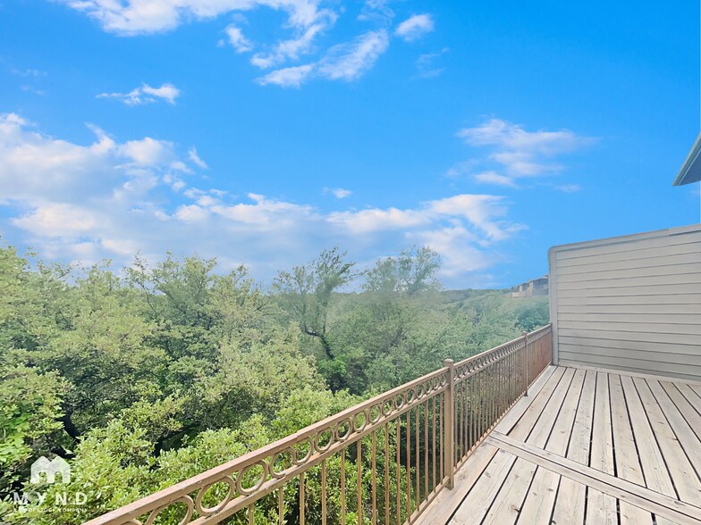 Building Photo - 9613 Solana Vista Loop
