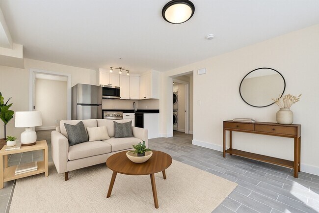 Primary Photo - 13 Dalby St