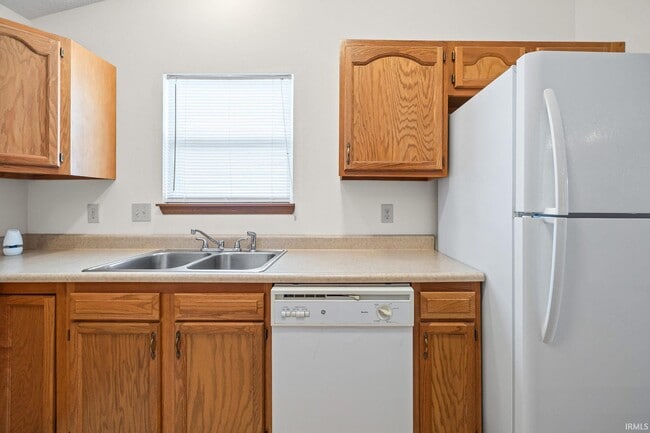 Building Photo - 116 N Furlong Dr