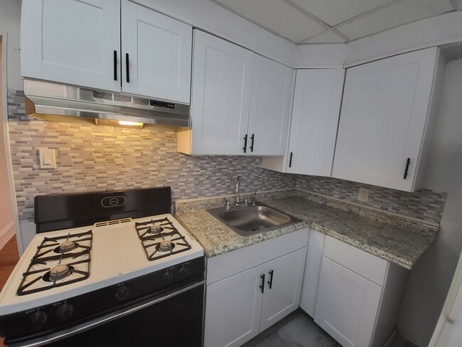 Building Photo - 6643 Chew Ave