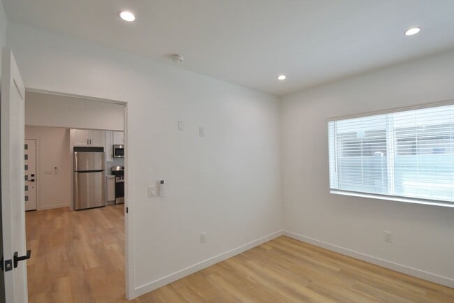 Building Photo - 1846 10th St