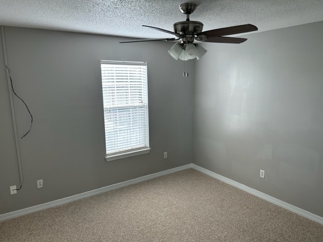 Building Photo - 2703 Bay Club Dr