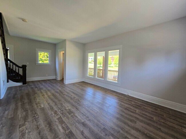 Building Photo - Aberdeen - updated 3 bedroom, 1.5 bath home for RENT!