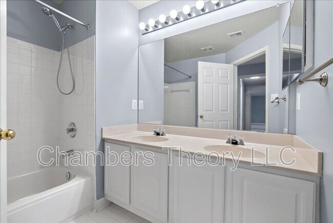 Building Photo - 11405 Windleaf Ct