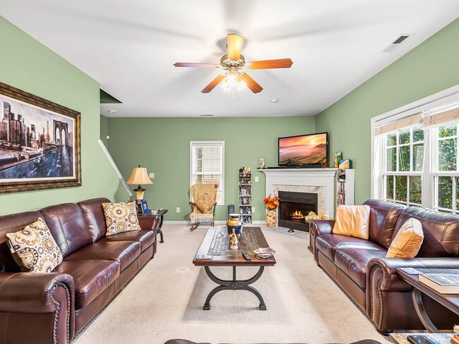 Building Photo - Earn Wealth While Leasing - Like a Homeowner - Lease to Own