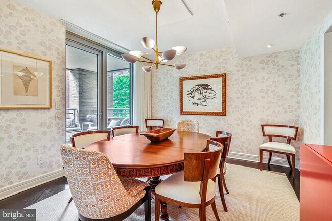 Building Photo - 1111 23rd St NW