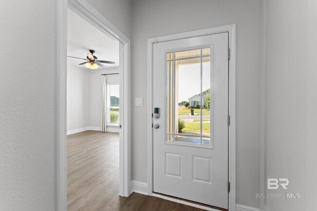 Building Photo - 21121 Yosemite Blvd