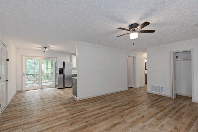 Building Photo - Completely Renovated 3BR/2BA in Columbus — Minutes from Fort Benning