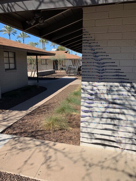 Building Photo - 746 W Turney Ave, Apt 2