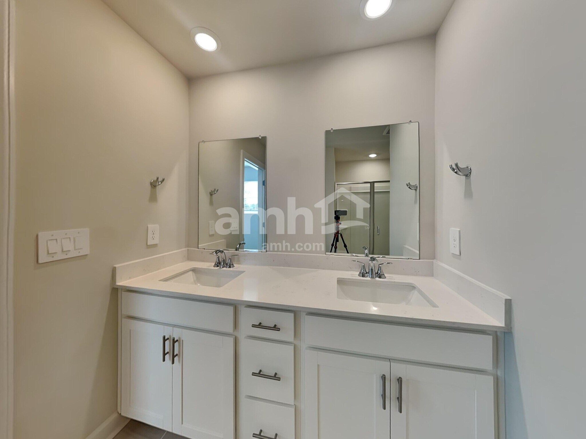 Building Photo - 521 Crowder Pl