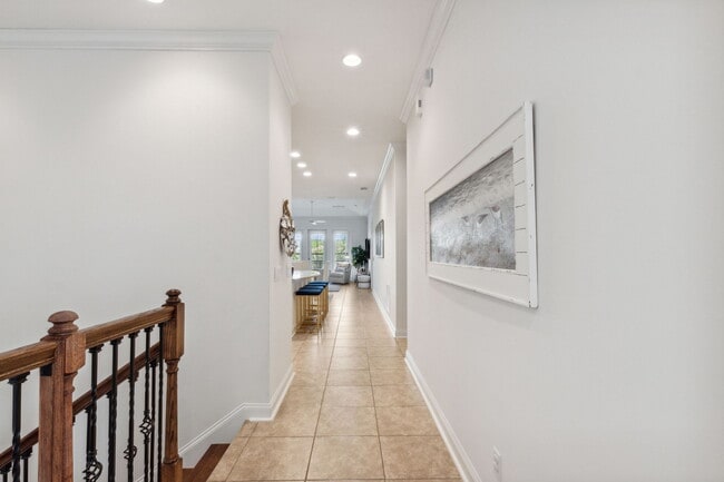 Building Photo - 95282 Summerwoods Cir