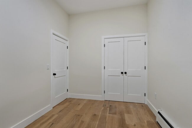 Building Photo - 1102 Central Ave