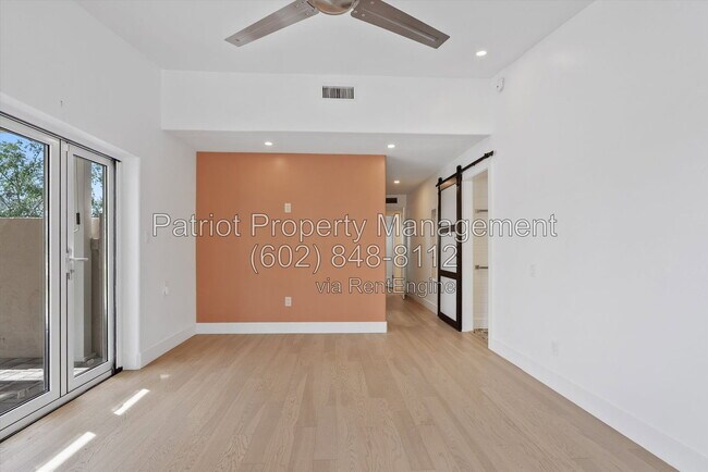 Building Photo - 8515 N 13th Pl