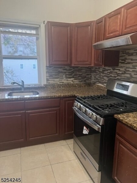 Primary Photo - 66 N 15th St