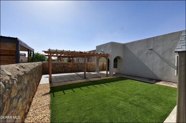 Building Photo - 14852 Willie Worsley Ave