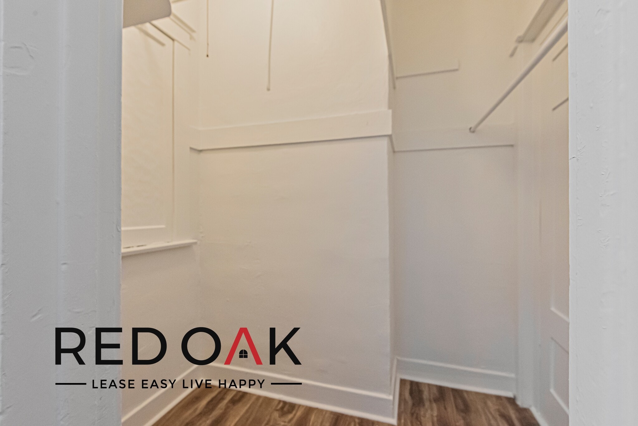 Building Photo - 1420 S Bonnie Brae St