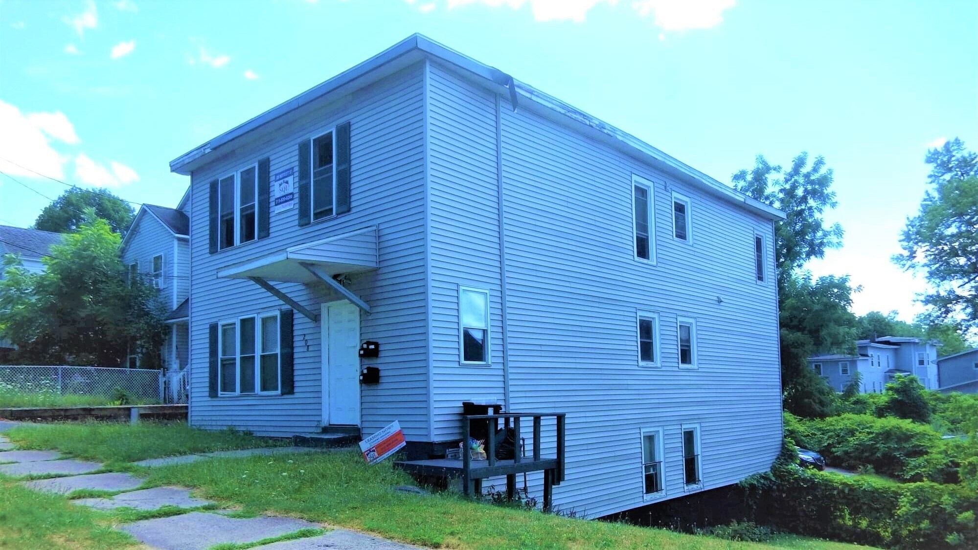 Building Photo - 208 Westcott St