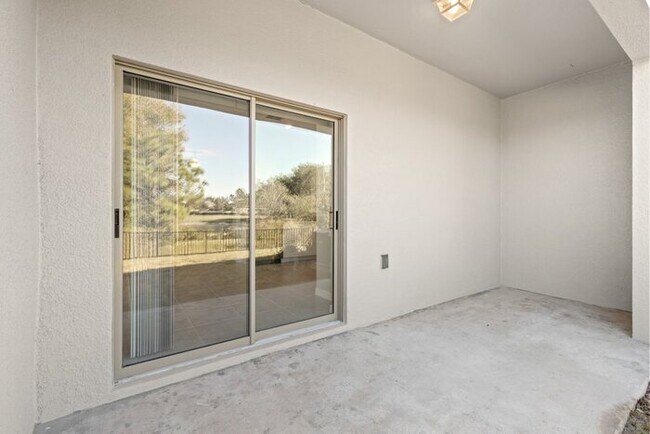 Building Photo - Brand New Tomehome for RENT in Willow Square