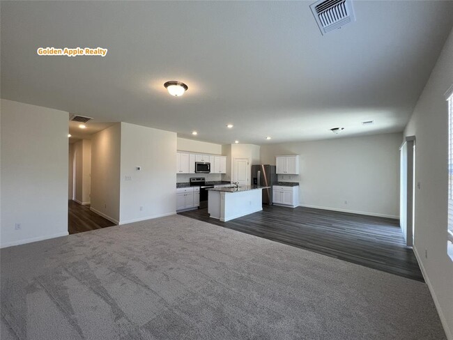 Building Photo - 103 Gray Fox Lp