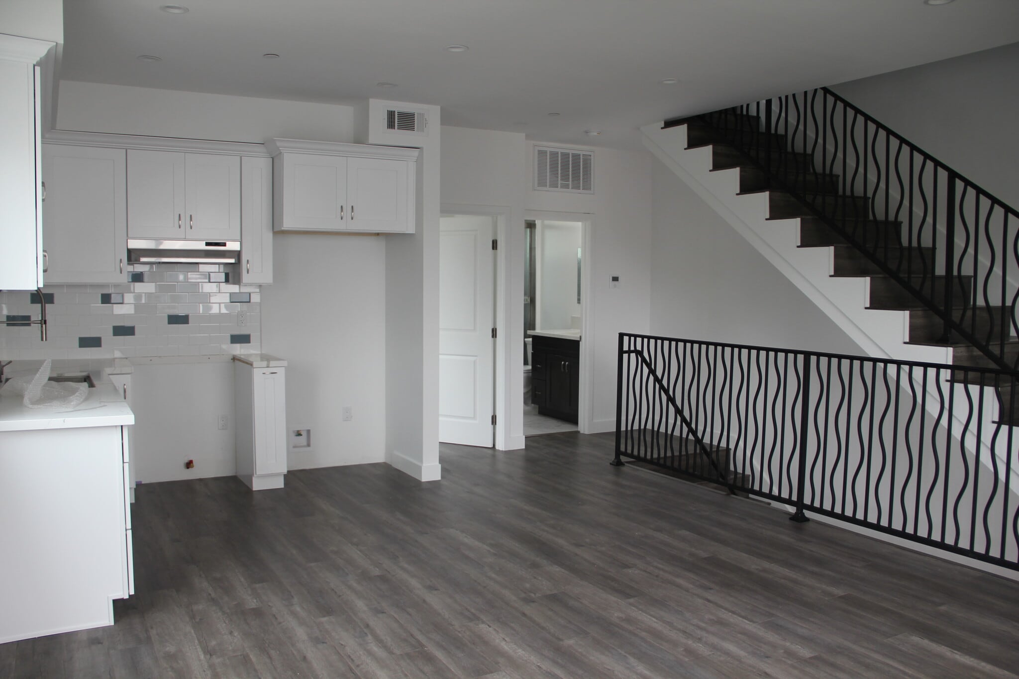 Building Photo - 5244 Tilden Ave