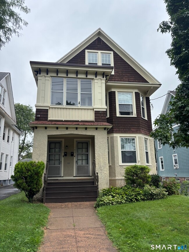 Building Photo - 185 Alden Ave