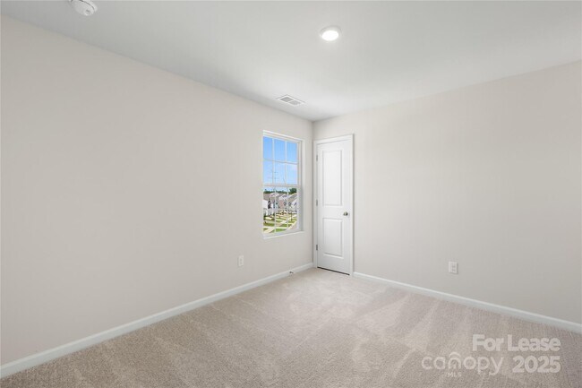 Building Photo - 10132 Chatham Run Ln